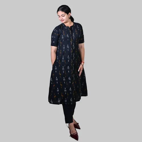 BLACK IKKAT COORDER SET